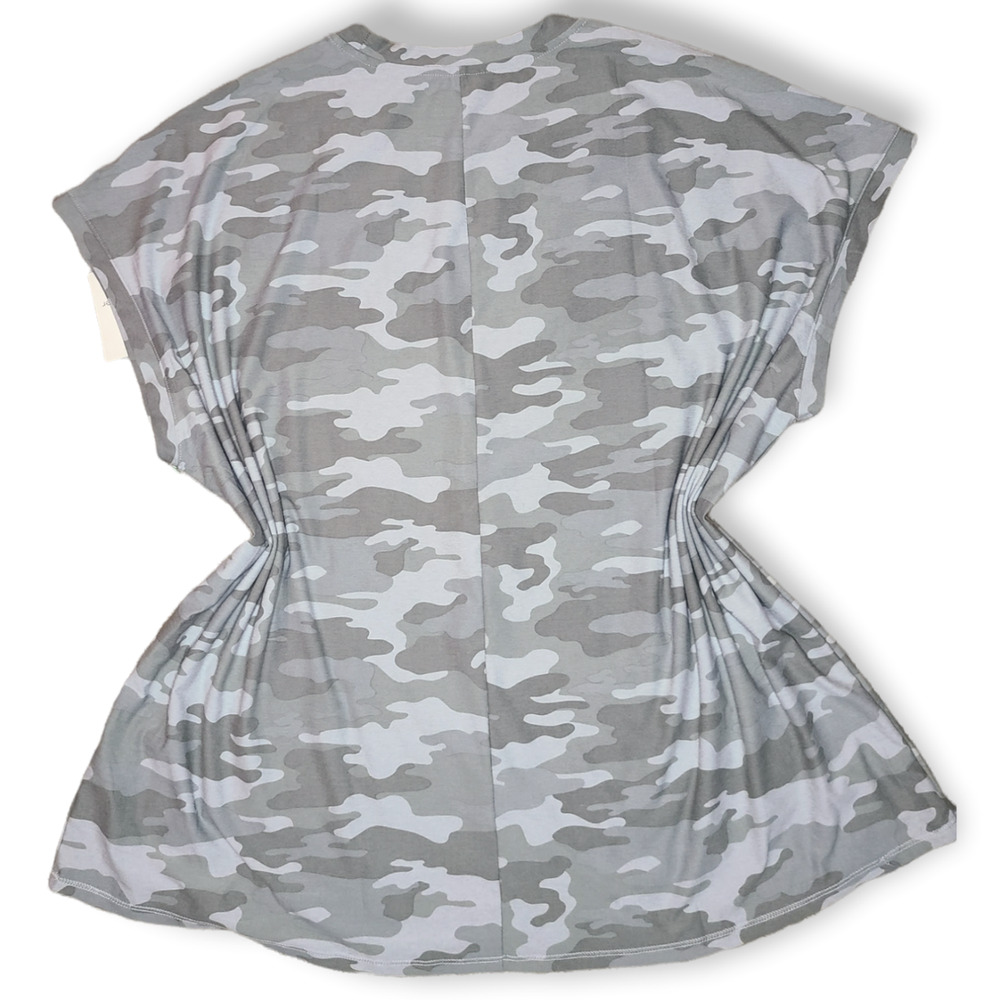 NEW We Wander Gray Camo Sleeveless Round Neck Athletic Top Size 3X - Picture 2 of 9